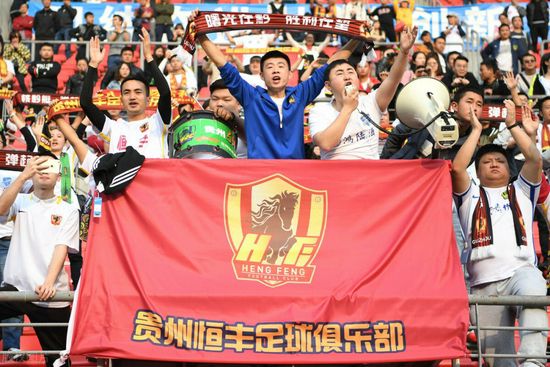 球报：阿森纳在追求伊纳西奥 他的解约金为6000万欧葡萄牙《球报》报道，阿森纳正在追求伊纳西奥，这名葡萄牙体育后卫的解约金为6000万欧元。
